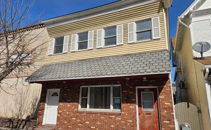 Pictures of Special Purpose property located at 253 W Broad Street, Tamaqua, PA 18252 for sales - image #1