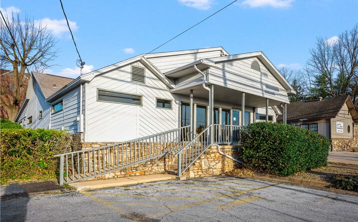 Pictures of Industrial, Land property located at 604 N Spring Street, Harrison, AR 72601 for sales - image #1