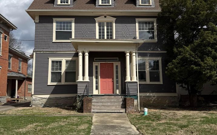 Pictures of Multifamily, Mixed Use property located at 40 W Winter Street, Delaware, OH 43015 for sales - image #1