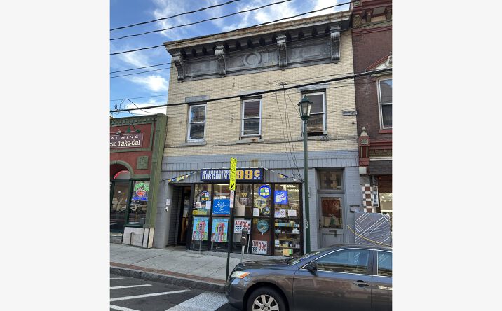 Pictures of Mixed Use, Multifamily, Retail property located at 7 New Main St, Haverstraw, NY 10927 for sales - image #1