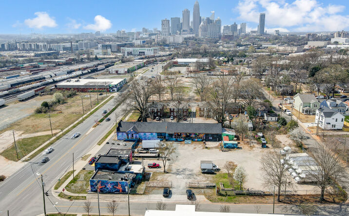 Pictures of Industrial, Land, Mixed Use, Retail property located at 1723 N Tryon St, Charlotte, NC 28206 for sales - image #1