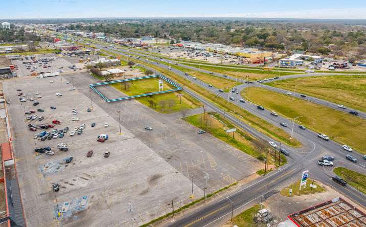 Pictures of Land property located at MacArthur Drive Lot 8, Alexandria, LA 71301 for sales - image #1
