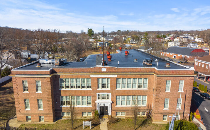 Pictures of Multifamily property located at 3 North St, Bristol, CT 06010 for sales - image #1