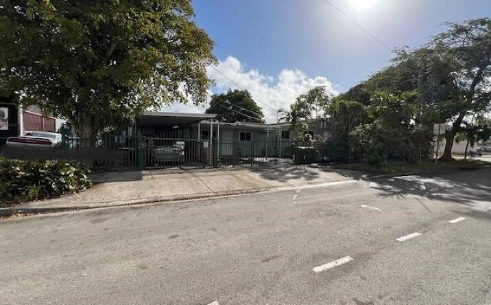 Pictures of Land property located at 501 E 8th St, Hialeah, FL 33010 for sales - image #1