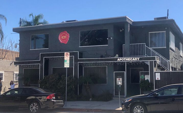 Pictures of Mixed Use, Office, Retail, Special Purpose property located at 15372 Dickens St, Los Angeles, CA 91403 for sales - image #1