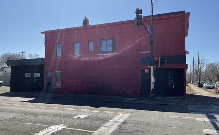 Pictures of Retail property located at 2427 NE 2nd St, Minneapolis, MN 55418 for sales - image #1