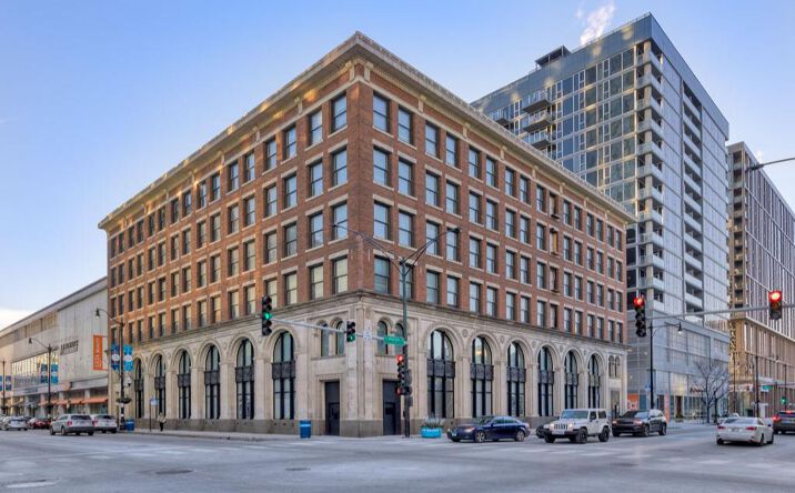 Pictures of Hospitality, Mixed Use, Retail property located at 801 W Madison St, Chicago, IL 60661 for sales - image #1