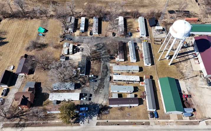 Pictures of Mobile Home Park property located at 310 3rd St N, Quasqueton, IA 52326, 701 Virden St, Urbana, IA 52345, 280 Cherry St, Van Horne, IA 52346, 615 N Washington St, Lisbon, IA 52253 for sales - image #1