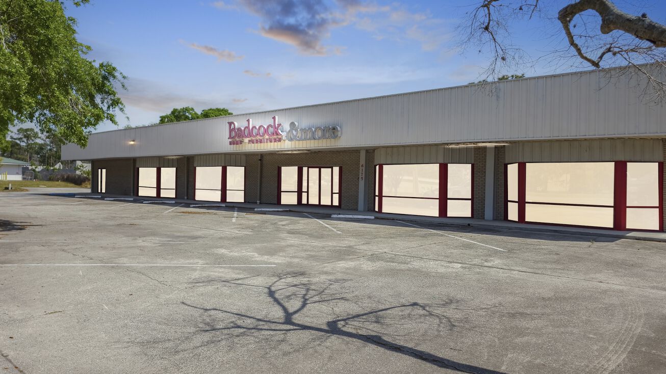 Pictures of Retail property located at 6175 Babcock St SE, Palm Bay, FL 32909 for sales - image #1