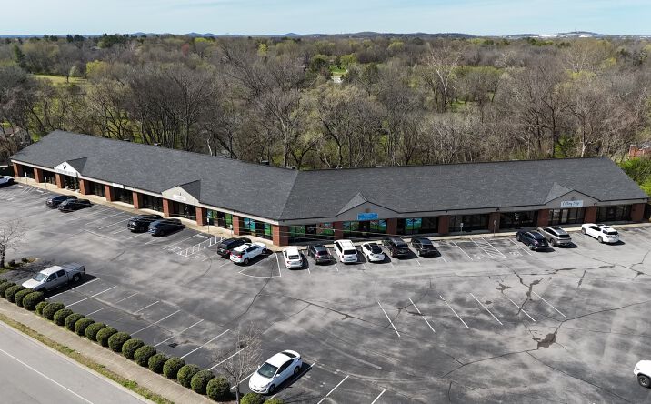 Pictures of Mixed Use, Office, Retail property located at 1450 Sam Davis Rd, Smyrna, TN 37167 for sales - image #1