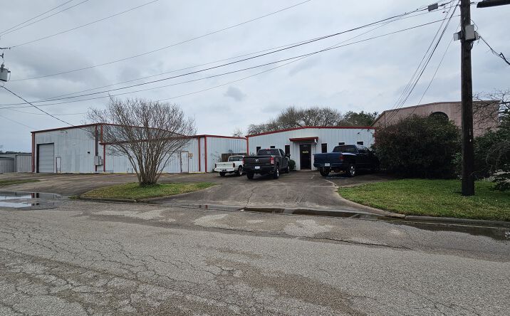 Pictures of Industrial property located at 1103 Center St, Pasadena, TX 77506 for sales - image #1
