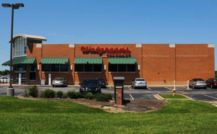 Pictures of Retail property located at 97 Long Rd, Chesterfield, MO 63005 for comps - image #1