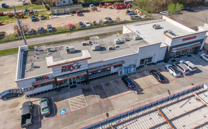 Pictures of Office, Retail property located at 5035 Farm to Market 2920, Spring, TX 77388 for sales - image #1