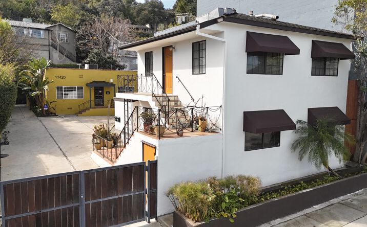 Pictures of Multifamily, Office property located at 11420 Ventura Blvd, Los Angeles, CA 91604 for sales - image #1