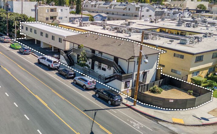Pictures of Multifamily property located at 13804-13808 Moorpark St, Sherman Oaks, CA 91423 for sales - image #1