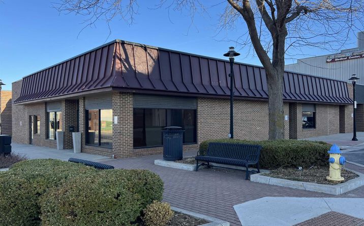 Pictures of Office, Retail, Industrial, Business for Sale property located at 100 W 5Th Street, Carroll, IA 51401 for sales - image #1