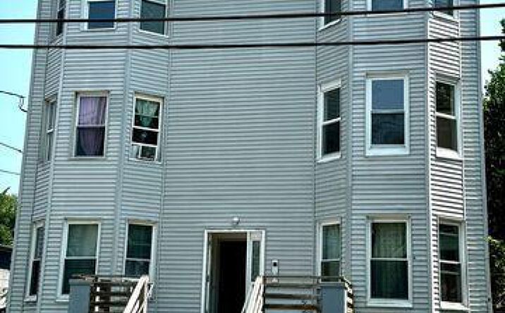 Pictures of Multifamily property located at 373 Blatchley Avenue, New Haven, CT 06513 for sales - image #1