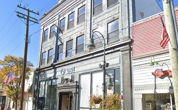 Pictures of Office property located at 15 Atlantic Ave, Lynbrook, NY 11563 for sales - image #1