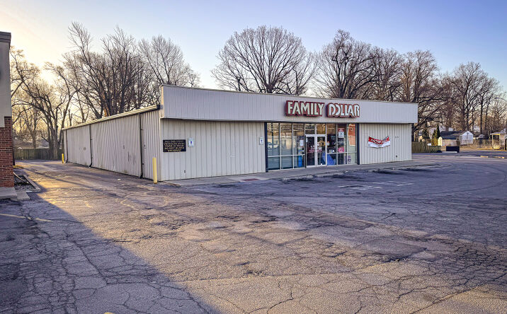 Pictures of Retail property located at 6441 Bluffton Road, Fort Wayne, IN 46819 for sales - image #1