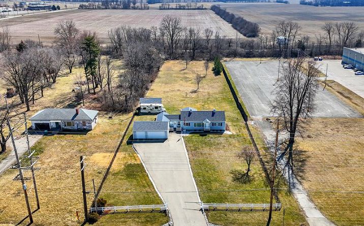 Pictures of Land, Mixed Use, Multifamily, Retail property located at 2245 W Main St, Greenfield, IN 46140 for sales - image #1