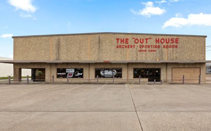 Pictures of Industrial, Retail property located at 5500 Franklin Ave, Waco, TX 76710 for sales - image #1