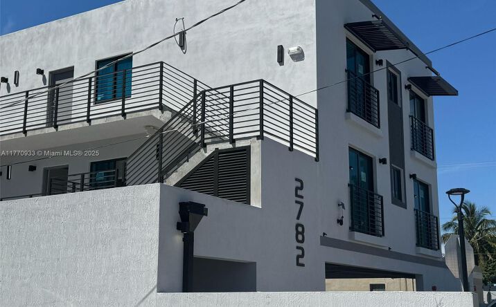 Pictures of Multifamily property located at 2782 NW 46th St, Miami, FL 33142 for sales - image #1