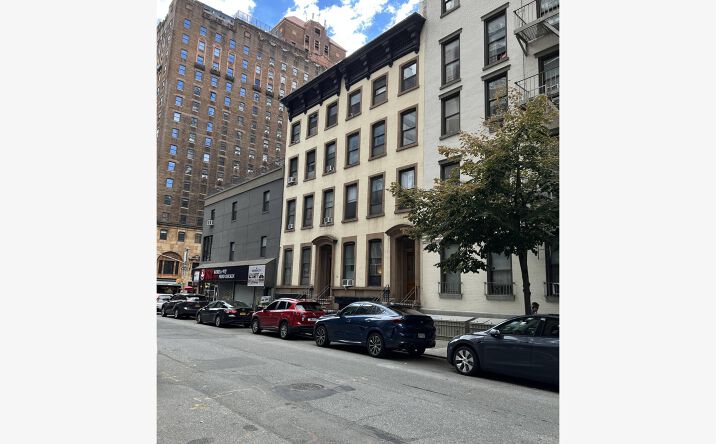 Pictures of Mixed Use property located at 132 E 24th St, New York, NY 10010 for sales - image #1
