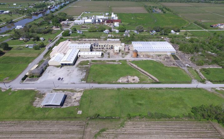 Pictures of Industrial property located at 139 Joe Brown Rd, Lockport, LA 70374 for sales - image #1