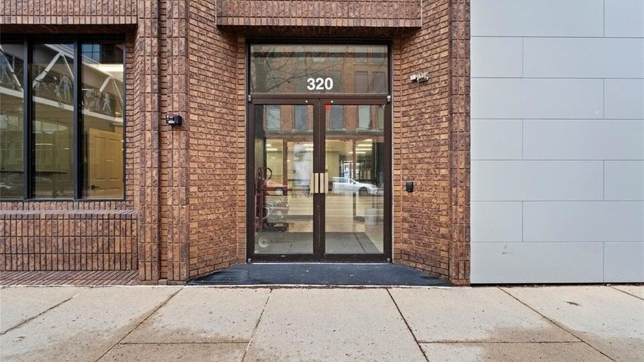 223 2nd St Se Cedar Rapids Ia 52401