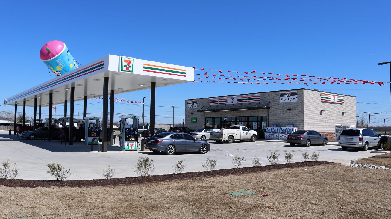 7900 Crowley Road, Fort Worth, TX 76134