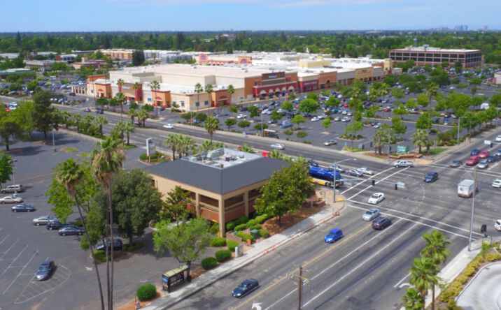 Pictures of Retail, Office property located at 2460 Watt Ave, Sacramento, CA 95825 for comps - image #1