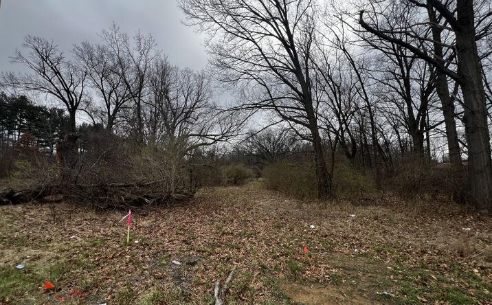Pictures of Land property located at 4852 US-20, La Porte, IN 46350 for sales - image #1