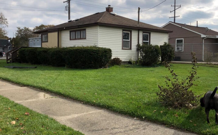 Pictures of Business for Sale property located at 8204 Kennedy Avenue, Highland, IN 46322 for sales - image #1