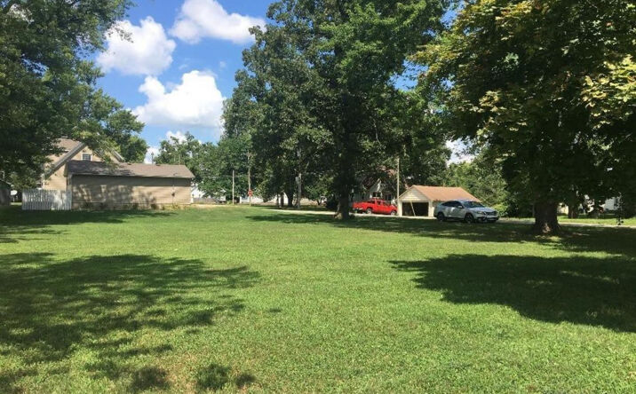 Pictures of Land property located at 0-Lot 7&8 W Lincoln Street, Rensselaer, IN 47978 for sales - image #1