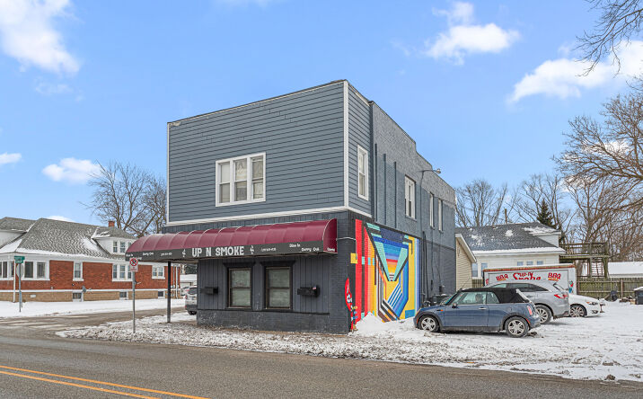Pictures of Multifamily property located at 517 E Barker Avenue, Michigan City, IN 46360 for sales - image #1