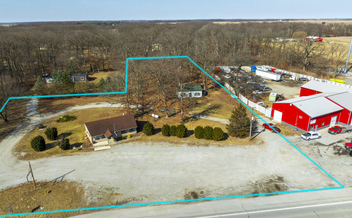 Pictures of Retail, Mixed Use, Office property located at 20508 Wicker Boulevard, Lowell, IN 46356 for sales - image #1
