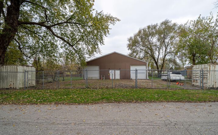 Pictures of Business for Sale property located at 1370 Nealon Drive, Portage, IN 46368 for sales - image #1