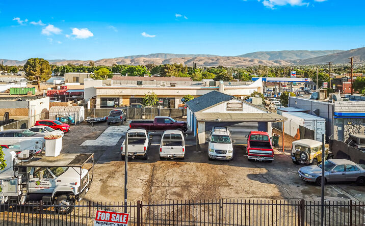 Pictures of Industrial property located at 4870 Columbia Way, Lancaster, CA 93536 for sales - image #1