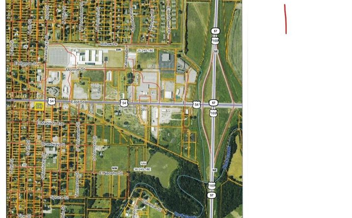 Pictures of Land property located at 1119 East Street, Iola, KS 66749 for sales - image #1
