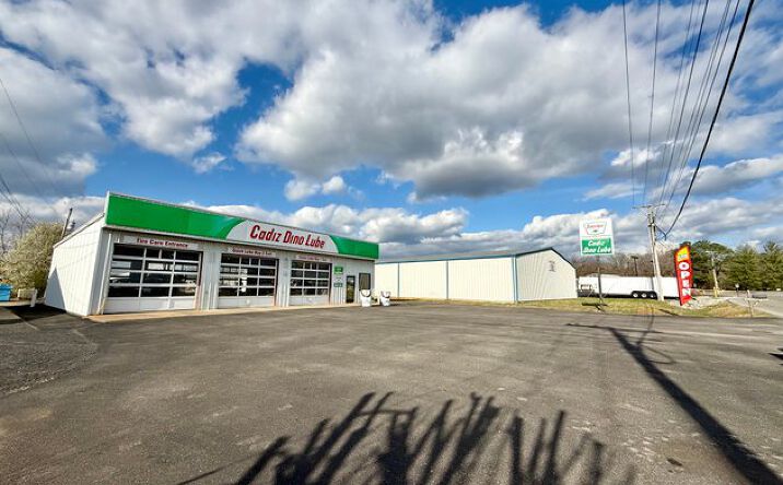 Pictures of Retail property located at 134 Merchant St, Cadiz, KY 42211 for sales - image #1