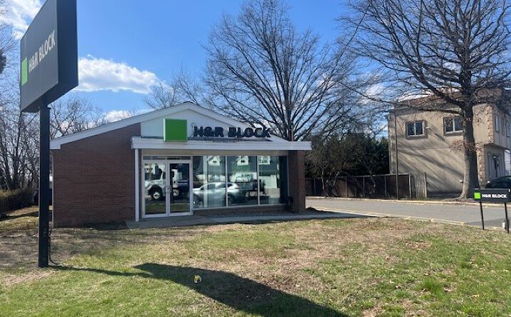 Pictures of Office, Retail property located at 745 NJ-18, East Brunswick, NJ 08816 for sales - image #1