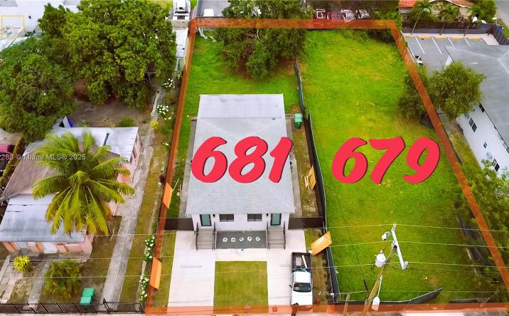 Pictures of Mixed Use, Industrial property located at 679 & 681 NW 30th St, Miami, FL 33127 for sales - image #1