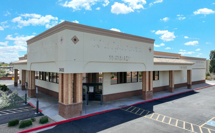 Pictures of Retail property located at 2435 E Greenway Pkwy, Phoenix, AZ 85032 for sales - image #1