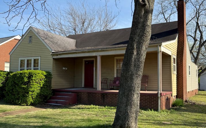 Pictures of Office property located at 315 Longwood Dr SW, Huntsville, AL 35801 for sales - image #1