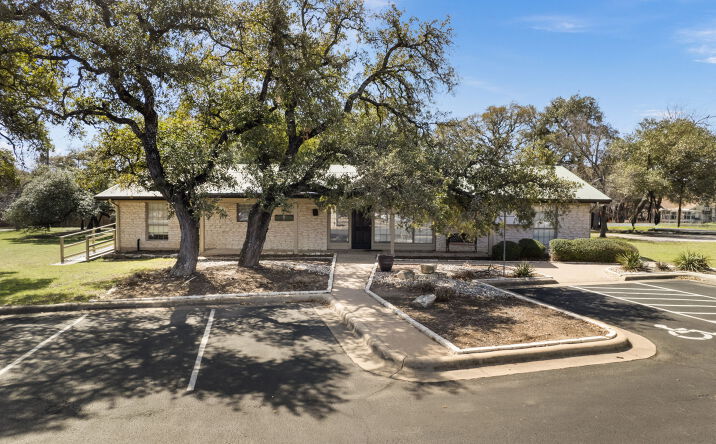 image of property at 11672 JOLLYVILLE RD Austin TX 78759-3935