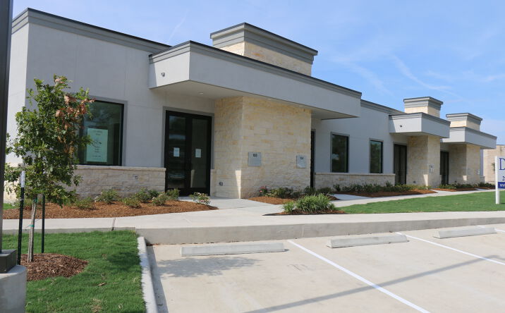 Pictures of Office property located at 17904 W Lake Houston Pkwy, Atascocita, TX 77346 for sales - image #1