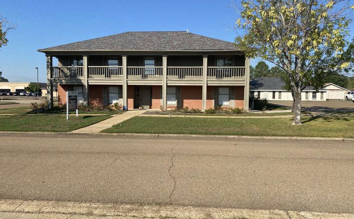Pictures of Office property located at 224 Commerce Park Dr, Brandon, MS 39042 for sales - image #1