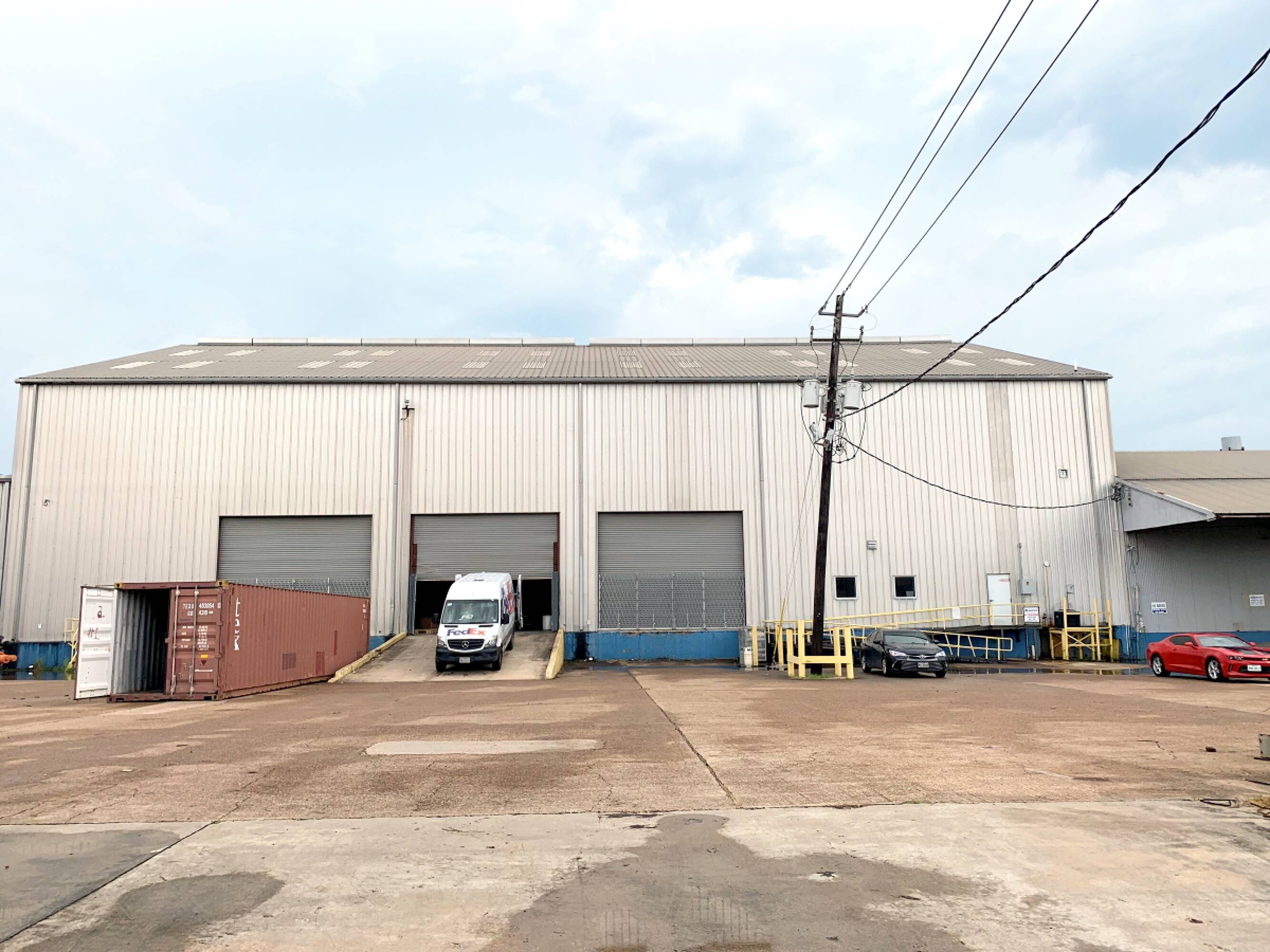 Industrial Facility Near Downtown & The Port of Houston