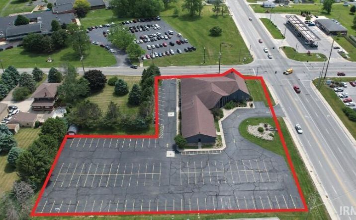 Pictures of Retail property located at 935 S Goyer Rd, Kokomo, IN 46901 for sales - image #1