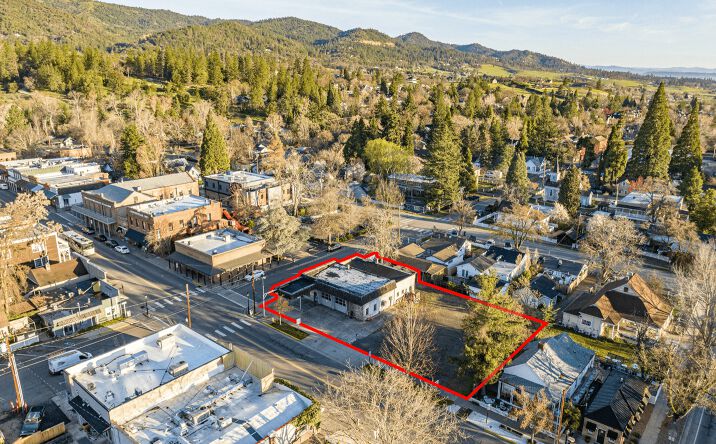 Pictures of Land, Retail property located at 205 E California St, Jacksonville, OR 97530 for sales - image #1